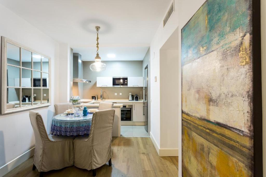 Atrivm San Julian Apartment Σεβίλλη Εξωτερικό φωτογραφία