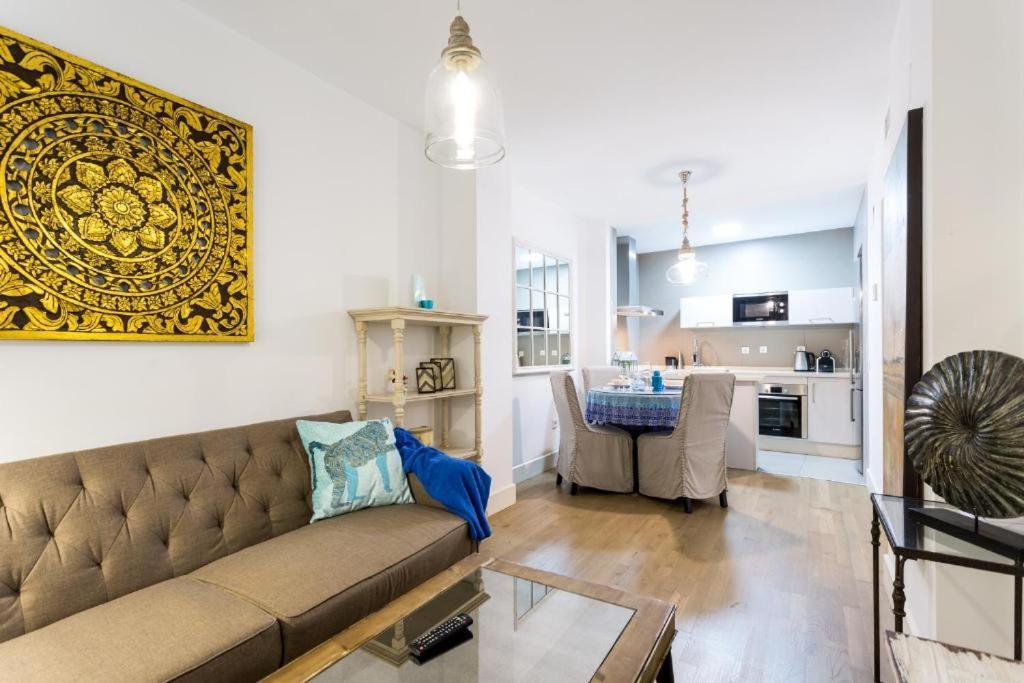 Atrivm San Julian Apartment Σεβίλλη Εξωτερικό φωτογραφία